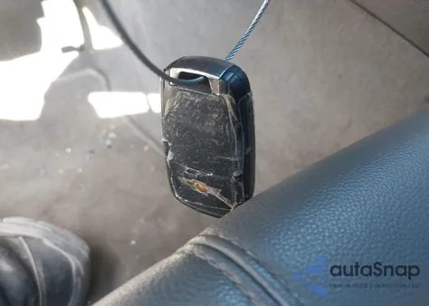 2018 Chevrolet Impala 1Lt из США, поврежденный, VIN 2G1105S37J9140085